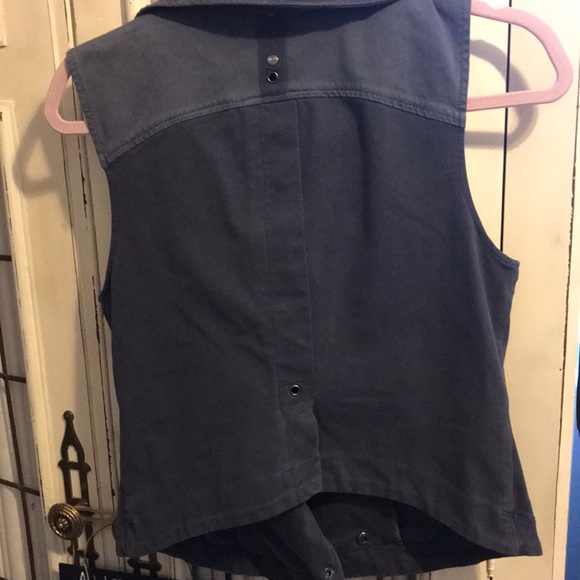 Peyton & Henson vest - Picture 7 of 7